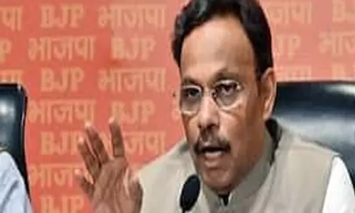UP चुनाव से पहले बीजेपी का दांव विनोद तावड़े को मिली जिम्मेदारी UP चुनाव से पहले बीजेपी का दांव विनोद तावड़े को मिली जिम्मेदारी