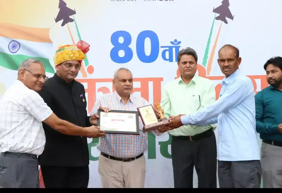 Jaipur: किसान मोती लाल की सफलता बनी प्रेरणा, प्रदेशभर में जैविक और प्राकृतिक खेती का प्रशिक्षण देंगे Jaipur: किसान मोती लाल की सफलता बनी प्रेरणा, प्रदेशभर में जैविक और प्राकृतिक खेती का प्रशिक्षण देंगे