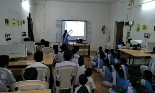 सुंदरगढ़ में भारी बारिश के चलते स्कूल बंद, छात्रों की सुरक्षा को देखते हुए प्रशासन का फैसला सुंदरगढ़ में भारी बारिश के चलते स्कूल बंद, छात्रों की सुरक्षा को देखते हुए प्रशासन का फैसला
