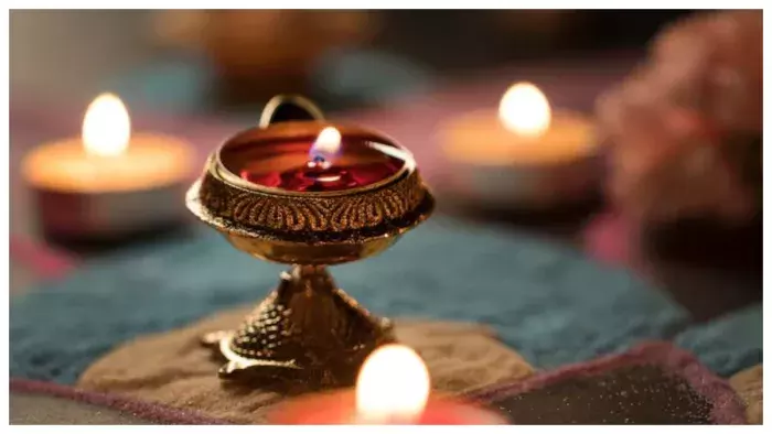 कद्दू में दीपक जलाने की परंपरा क्यों है खास जानें कुश्मांडा दीपम का महत्व