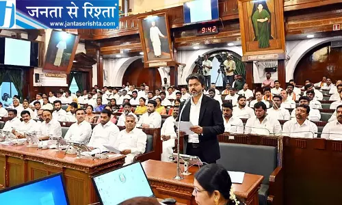 हनूर मुठभेड़ मामला: तमिलनाडु सरकार ने मृतकों के परिवारों को 10-10 लाख मुआवजे का ऐलान हनूर मुठभेड़ मामला: तमिलनाडु सरकार ने मृतकों के परिवारों को 10-10 लाख मुआवजे का ऐलान