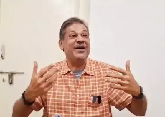 West Burdwan: अंडे फेंकने की घटना पर कीर्ति आजाद का पलटवार, लाइसेंसी पिस्तौल रखने की चेतावनी West Burdwan: अंडे फेंकने की घटना पर कीर्ति आजाद का पलटवार, लाइसेंसी पिस्तौल रखने की चेतावनी