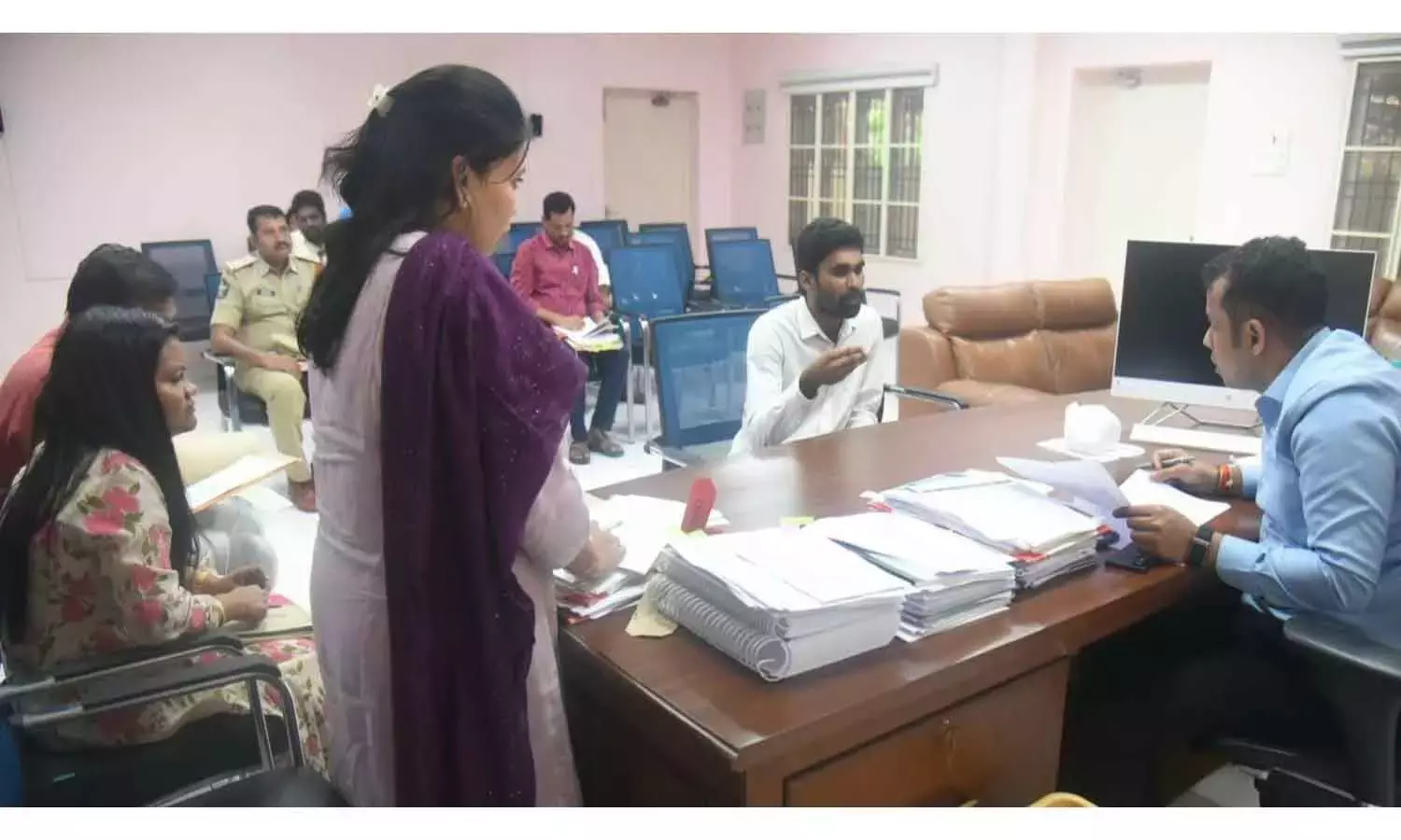 Andhra: शिकायतों का स्थायी समाधान खोजें