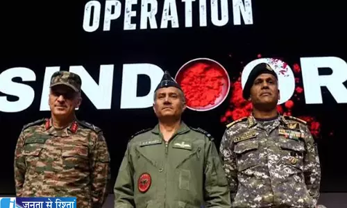 भारत की डॉक्यूमेंट्री से पाकिस्तान में हलचल ISPR ने उठाए सवाल भारत की डॉक्यूमेंट्री से पाकिस्तान में हलचल ISPR ने उठाए सवाल