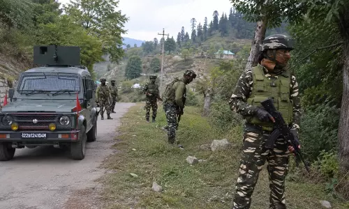 Udhampur: उधमपुर-रियासी में संदिग्ध गतिविधि की सूचना, सुरक्षाबलों का सर्च ऑपरेशन जारी Udhampur: उधमपुर-रियासी में संदिग्ध गतिविधि की सूचना, सुरक्षाबलों का सर्च ऑपरेशन जारी
