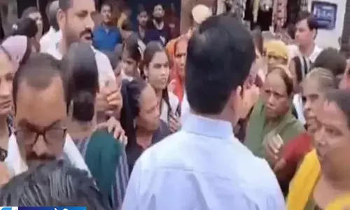 मुरादाबाद में शराब ठेके को लेकर बवाल डीएम ने लिया मामले का संज्ञान