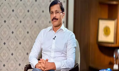 FDA प्रमुख तुकाराम मुंडे बोले, कोर्ट आदेश पर अपनाएंगे कानूनी रास्ता FDA प्रमुख तुकाराम मुंडे बोले, कोर्ट आदेश पर अपनाएंगे कानूनी रास्ता