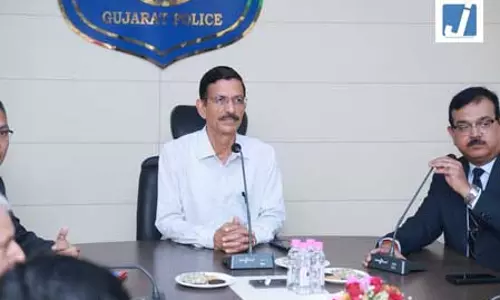 गुजरात: डीजीपी की अध्यक्षता में लॉ एंड ऑर्डर पर रिव्यू मीटिंग, कई बड़े निर्देश जारी