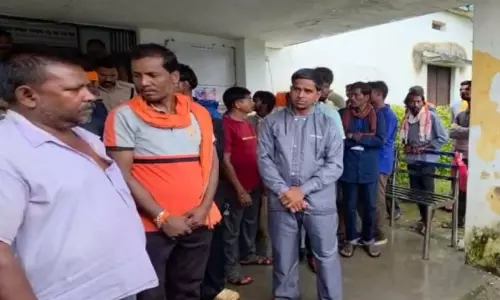 अपर कलेक्टर पर मारपीट का आरोप, नगर पंचायत कर्मचारियों ने की शिकायत
