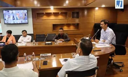 गुजरात : डीजीपी ने पुलिस को ‘112’ इमरजेंसी रिस्पॉन्स टाइम कम करने का निर्देश दिया