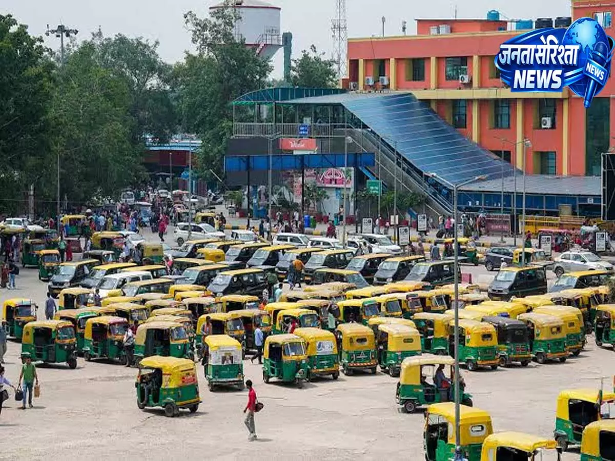 मराठी भाषा सीखने की मुहिम से ऑटो टैक्सी चालकों को बड़ा फायदा मराठी भाषा सीखने की मुहिम से ऑटो टैक्सी चालकों को बड़ा फायदा