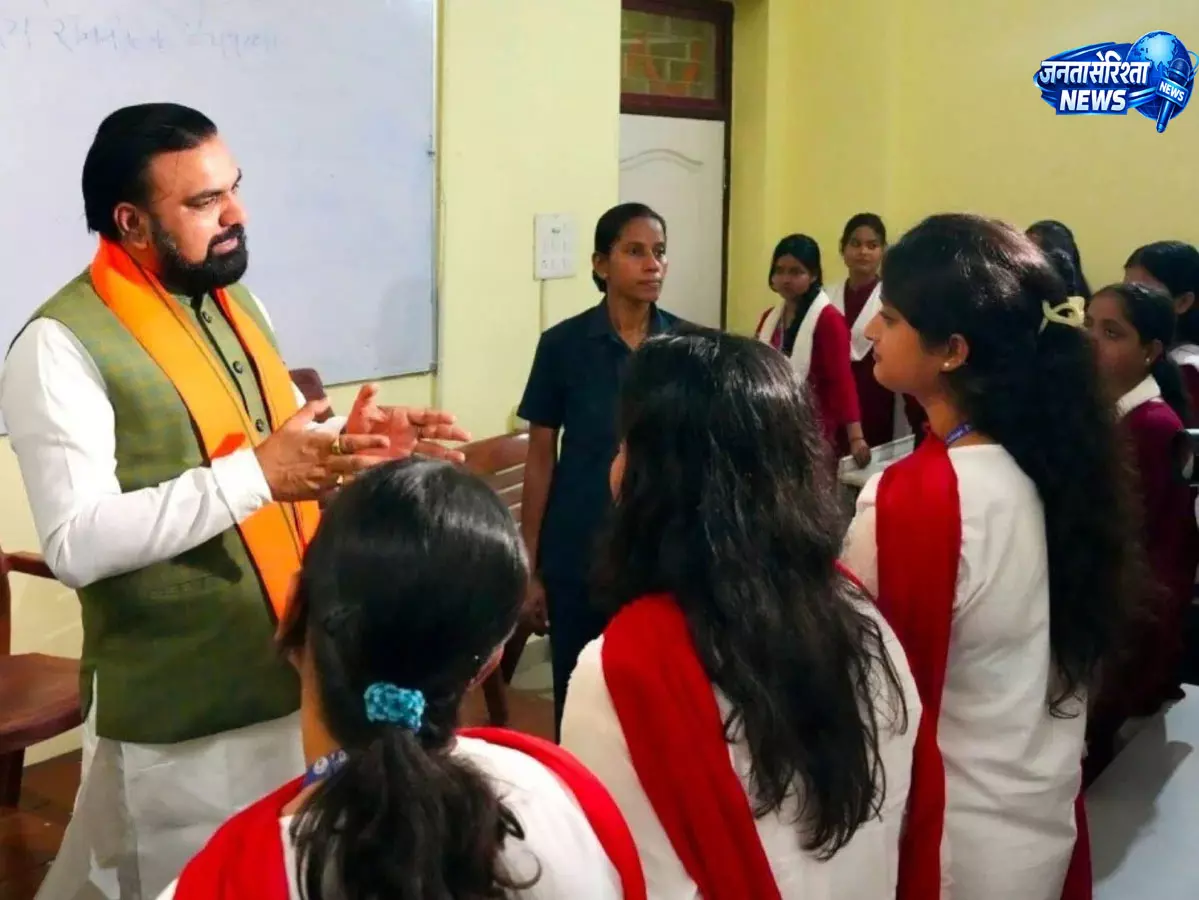 बिहार के शिक्षण संस्थानों में हर महीने लगेगा सहयोग शिविर, छात्र सीधे बताएंगे अपनी समस्याएं बिहार के शिक्षण संस्थानों में हर महीने लगेगा सहयोग शिविर, छात्र सीधे बताएंगे अपनी समस्याएं