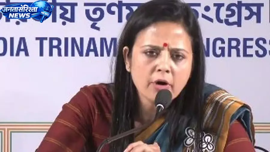 महुआ मोइत्रा का अधिकारियों पर आरोप, लोकसभा स्पीकर को विशेषाधिकार हनन नोटिस महुआ मोइत्रा का अधिकारियों पर आरोप, लोकसभा स्पीकर को विशेषाधिकार हनन नोटिस