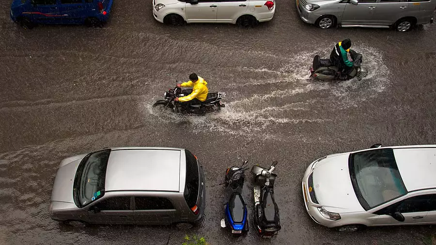 ऋषिकेश में दर्दनाक हादसा, बच्चों को बचाते हुए करंट की चपेट में आई मां की मौत ऋषिकेश में दर्दनाक हादसा, बच्चों को बचाते हुए करंट की चपेट में आई मां की मौत
