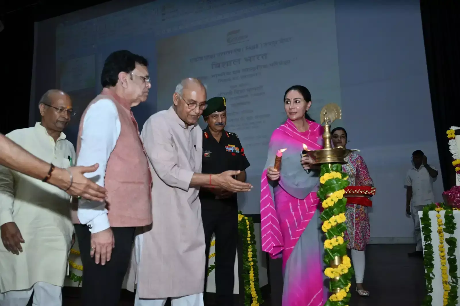Jaipur: भारतीय संस्कृति में दुनिया को जोड़ने की शक्ति, भारत बनेगा विश्व गुरु : दिया कुमारी Jaipur: भारतीय संस्कृति में दुनिया को जोड़ने की शक्ति, भारत बनेगा विश्व गुरु : दिया कुमारी