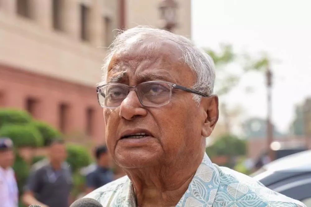 Kolkata: सौगत राय ने महबूबा मुफ्ती के बयान का किया समर्थन, ‘दिमागी नक्सल’ पर जताई सहमति Kolkata: सौगत राय ने महबूबा मुफ्ती के बयान का किया समर्थन, ‘दिमागी नक्सल’ पर जताई सहमति