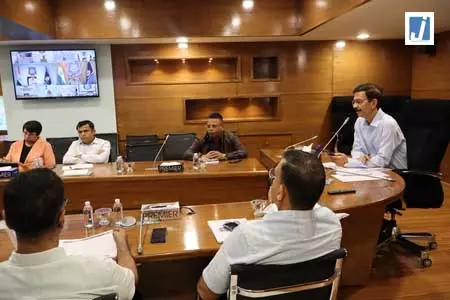 गुजरात : डीजीपी ने पुलिस को ‘112’ इमरजेंसी रिस्पॉन्स टाइम कम करने का निर्देश दिया गुजरात : डीजीपी ने पुलिस को ‘112’ इमरजेंसी रिस्पॉन्स टाइम कम करने का निर्देश दिया
