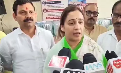 अपर्णा यादव ने वंदे मातरम् विवाद पर कांग्रेस को घेरा