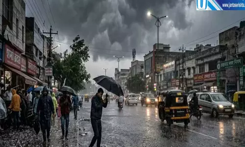 यूपी मौसम अपडेट आज कई जिलों में भारी बारिश लखनऊ में भी बदलेगा मिजाज