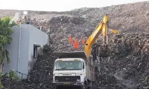 Delhi MCD वर्कशॉप में कचरा छंटाई पर जोर