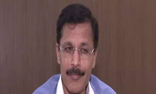 स्कूलों के पास नियम तोड़ने वाले दुकानदारों पर सख्ती स्कूलों के पास नियम तोड़ने वाले दुकानदारों पर सख्ती