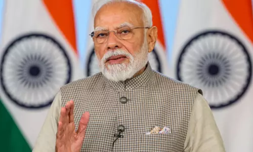 धन-संपत्ति, बुद्धि और वाणी से सदैव परोपकार एवं कल्याणकारी कर्म ही करेंः पीएम मोदी