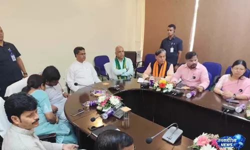त्रिपुरा चुनाव से पहले CM माणिक साहा की अहम बैठक त्रिपुरा चुनाव से पहले CM माणिक साहा की अहम बैठक