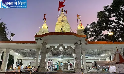 खजराना गणेश मंदिर में गणेश उत्सव की तैयारियां तेज