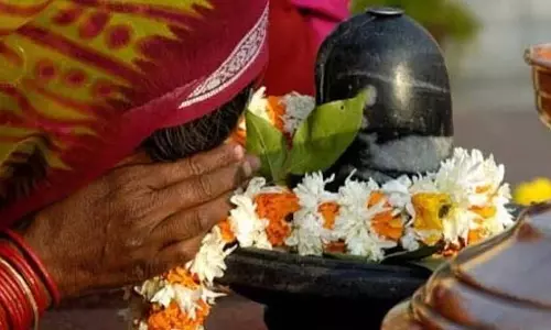 सावन सोमवारी 2026: आखिरी सोमवार पर बन रहा दुर्लभ संयोग जानें तिथि और समय सावन सोमवारी 2026: आखिरी सोमवार पर बन रहा दुर्लभ संयोग जानें तिथि और समय