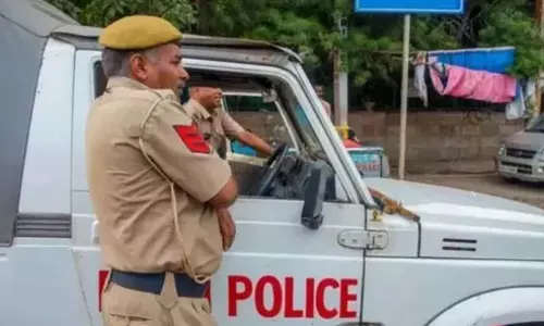 पटना में कोलकाता की डांसर की संदिग्ध मौत, फ्लैट में बैठी जगह पर मिली लाश पटना में कोलकाता की डांसर की संदिग्ध मौत, फ्लैट में बैठी जगह पर मिली लाश