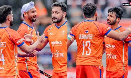 हॉकी वर्ल्ड कप में महामुकाबला आज भारत पाकिस्तान के बीच होगी कड़ी भिड़ंत हॉकी वर्ल्ड कप में महामुकाबला आज भारत पाकिस्तान के बीच होगी कड़ी भिड़ंत