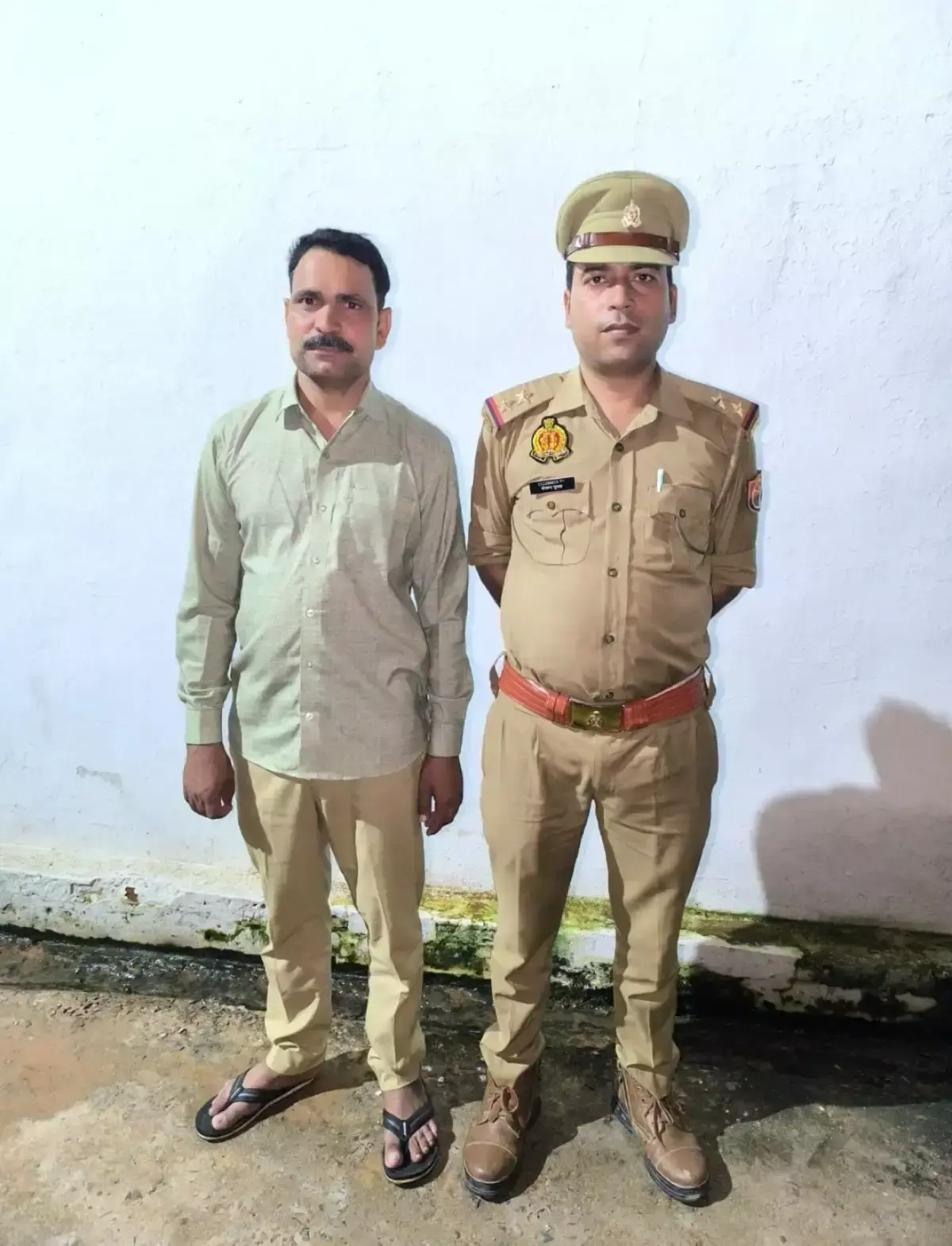 Mahoba: लंबे समय से पुलिस को चकमा दे रहा था जहांगीर, 25 हजार के इनाम के साथ गिरफ्तार