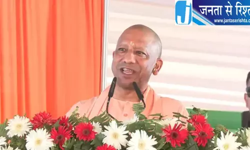 यूपी में कैशलेस इलाज का विस्तार, ग्रामीण कर्मियों को मिलेगा बड़ा लाभ यूपी में कैशलेस इलाज का विस्तार, ग्रामीण कर्मियों को मिलेगा बड़ा लाभ