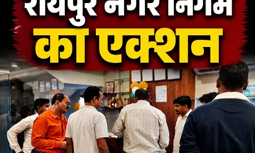 रेलवे स्टेशन रोड के दुकानदारों-होटल संचालकों पर कार्रवाई, 54750 का ई-जुर्माना