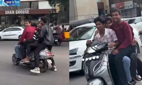 मजाक बना जान का खतरा, एक स्कूटर पर पांच सवारों ने खींचा ध्यान
