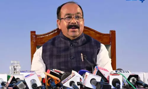उप मुख्यमंत्री अरुण साव ने प्रेस-कॉन्फ्रेंस में लोक निर्माण विभाग के कार्यों की दी जानकारी उप मुख्यमंत्री अरुण साव ने प्रेस-कॉन्फ्रेंस में लोक निर्माण विभाग के कार्यों की दी जानकारी