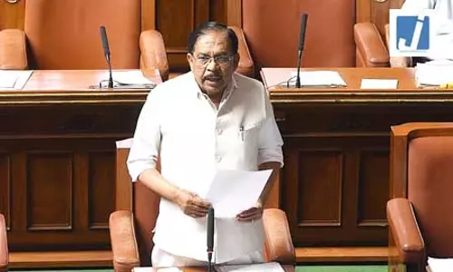 कर्नाटक: सरकार ने विपक्षी दलों से विरोध प्रदर्शन समाप्त करने का किया आग्रह