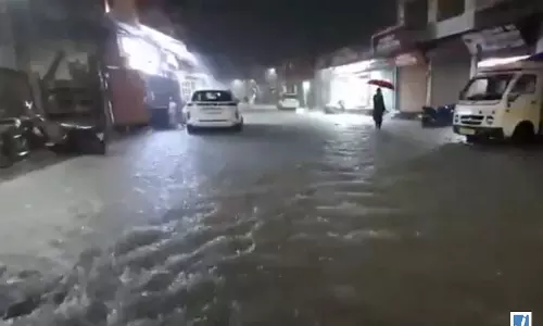 हरिद्वार में भारी बारिश से जलभराव, कई इलाकों में जनजीवन प्रभावित हरिद्वार में भारी बारिश से जलभराव, कई इलाकों में जनजीवन प्रभावित