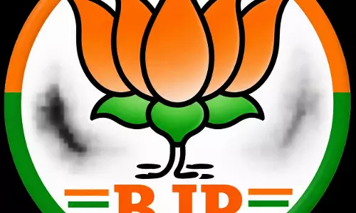वंदे मातरम प्रस्ताव पर भाजपा का कांग्रेस पर हमला, सुधांशु त्रिवेदी ने लगाए गंभीर आरोप