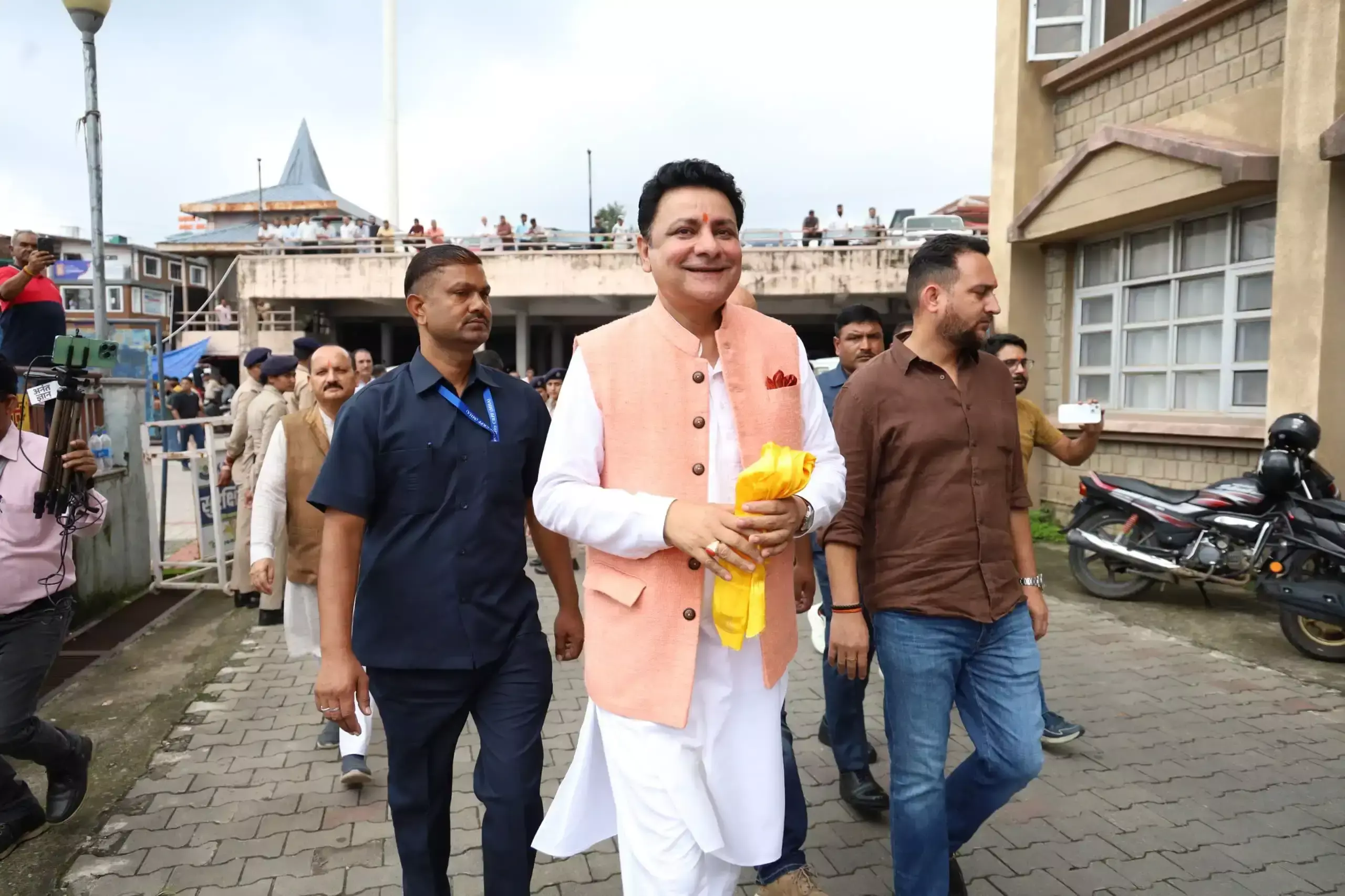 Dharamshala: संपत्ति से जुड़े दस्तावेज विजिलेंस को उपलब्ध करा रहे सुधीर शर्मा, जांच में सहयोग का दावा Dharamshala: संपत्ति से जुड़े दस्तावेज विजिलेंस को उपलब्ध करा रहे सुधीर शर्मा, जांच में सहयोग का दावा