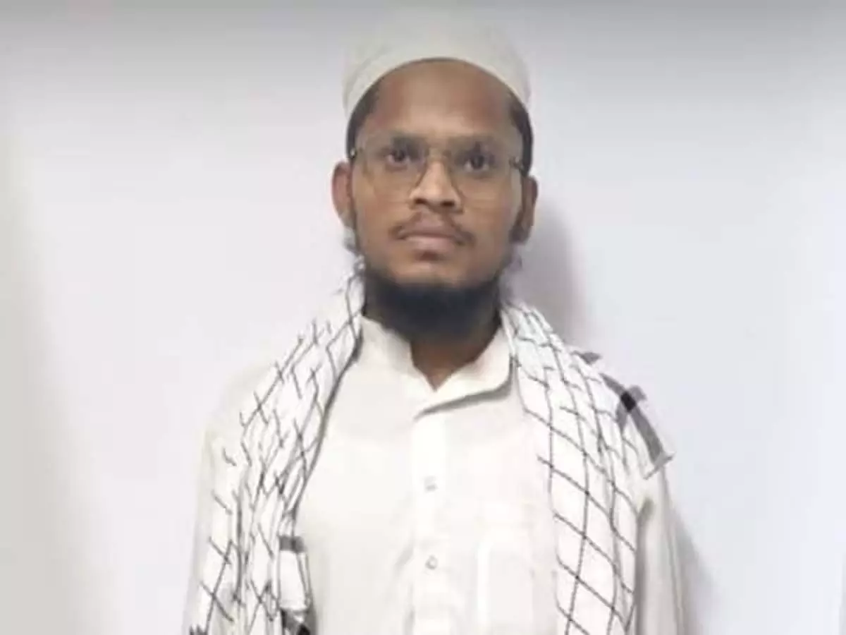 मेरठ से पकड़ा गया जैश आतंकी पांच सालों से जुटा रहा था चंदा, ATS कर रही जांच मेरठ से पकड़ा गया जैश आतंकी पांच सालों से जुटा रहा था चंदा, ATS कर रही जांच