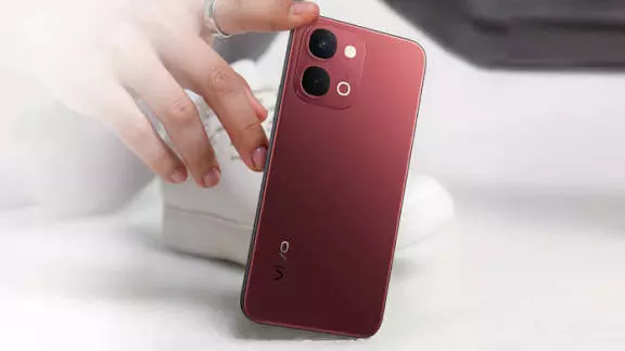 Vivo का नया 5G फोन लॉन्च 7200mAh बैटरी और 120Hz डिस्प्ले से लैस Vivo का नया 5G फोन लॉन्च 7200mAh बैटरी और 120Hz डिस्प्ले से लैस