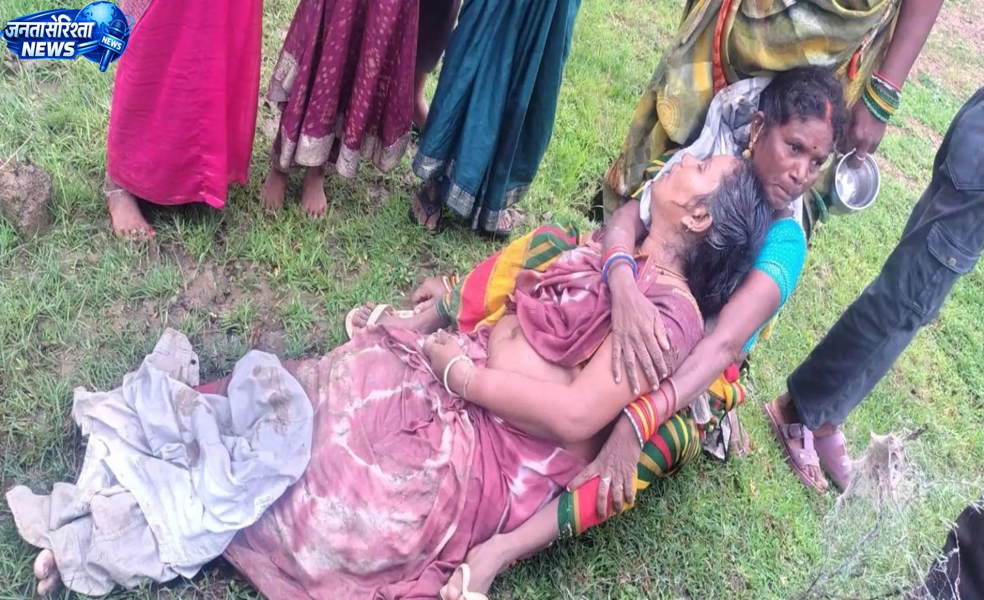 तेज रफ्तार कार की टक्कर, मोपेड सवार महिला की मौत तेज रफ्तार कार की टक्कर, मोपेड सवार महिला की मौत
