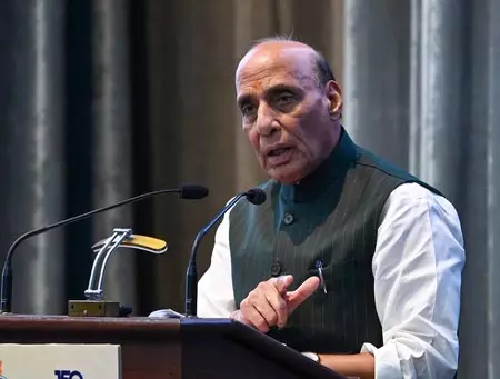 रक्षा संबंधों को मजबूत करने और मेक इन इंडिया पहल पर भारत और जापान के बीच होगी वार्ता रक्षा संबंधों को मजबूत करने और मेक इन इंडिया पहल पर भारत और जापान के बीच होगी वार्ता