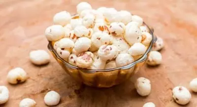 भारत का मखाना बाजार 2029-30 तक 12,000 करोड़ रुपए तक पहुंचने की संभावना, बढ़ती मांग से किसानों को मिलेगा बड़ा लाभ भारत का मखाना बाजार 2029-30 तक 12,000 करोड़ रुपए तक पहुंचने की संभावना, बढ़ती मांग से किसानों को मिलेगा बड़ा लाभ