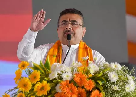 कोलकाता अग्निकांड के लिए पिछली सरकार जिम्मेदार, अनदेखी बनी वजह : सीएम सुवेंदु कोलकाता अग्निकांड के लिए पिछली सरकार जिम्मेदार, अनदेखी बनी वजह : सीएम सुवेंदु