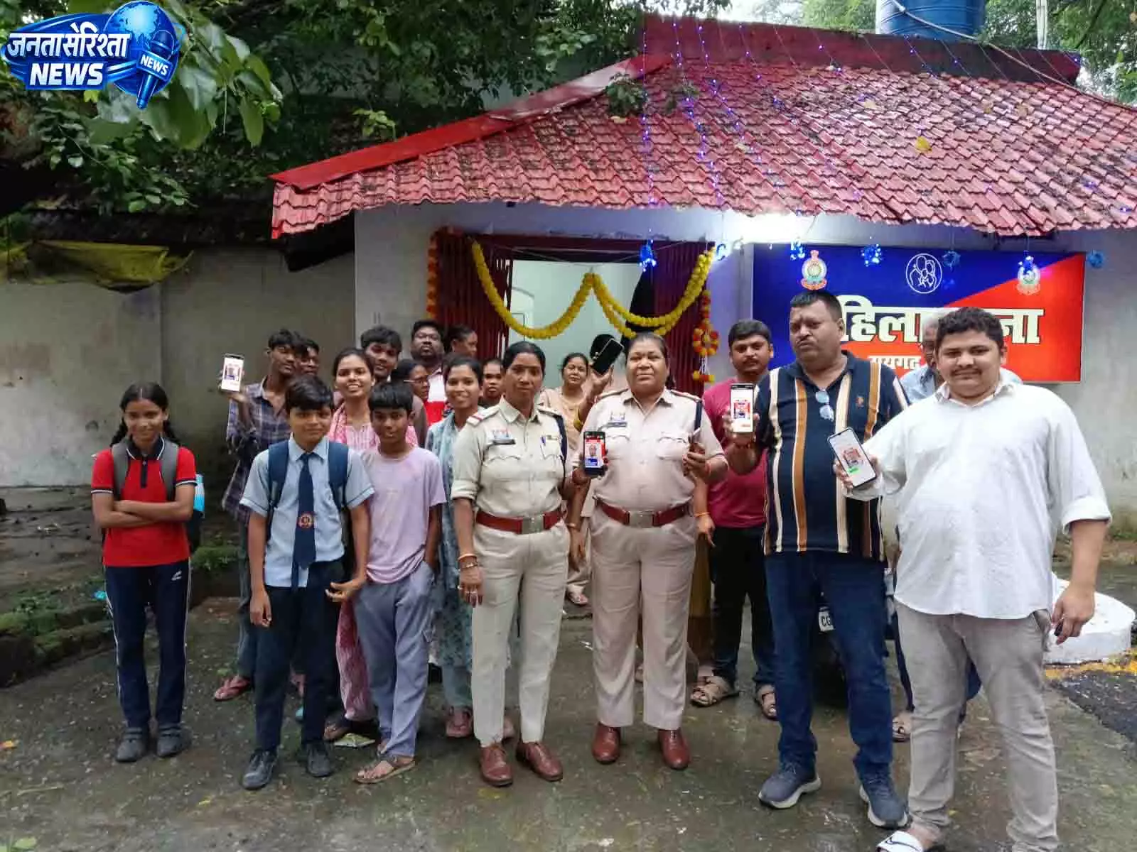 साइबर जागृति अभियान, 1700 विद्यार्थियों ने लिया सुरक्षित डिजिटल भविष्य का संकल्प साइबर जागृति अभियान, 1700 विद्यार्थियों ने लिया सुरक्षित डिजिटल भविष्य का संकल्प
