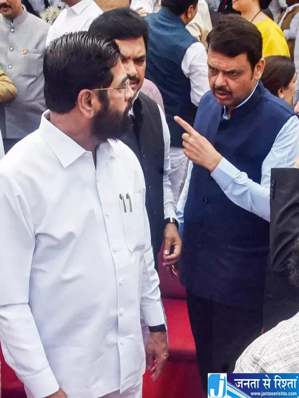 महायुति में बढ़ेगी हलचल नए नियमों के बाद CM फडणवीस और मजबूत महायुति में बढ़ेगी हलचल नए नियमों के बाद CM फडणवीस और मजबूत