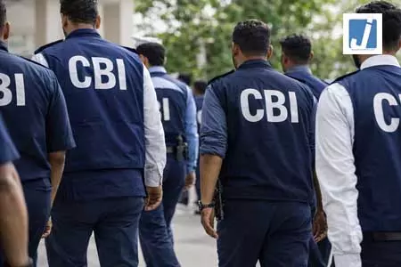 सीबीआई की बड़ी कार्रवाई, हरियाणा में रिश्वत के मामले में असिस्टेंट डीजीएफटी गिरफ्तार सीबीआई की बड़ी कार्रवाई, हरियाणा में रिश्वत के मामले में असिस्टेंट डीजीएफटी गिरफ्तार