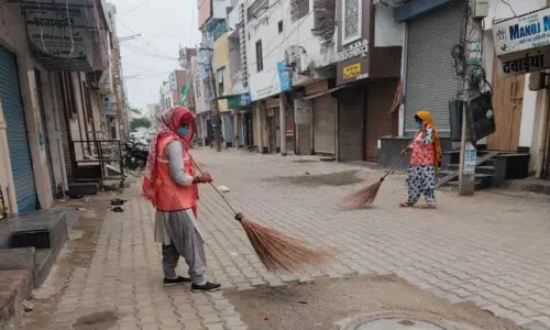 पूर्वी Delhi में सफाई संकट टला, हड़ताल खत्म पूर्वी Delhi में सफाई संकट टला, हड़ताल खत्म